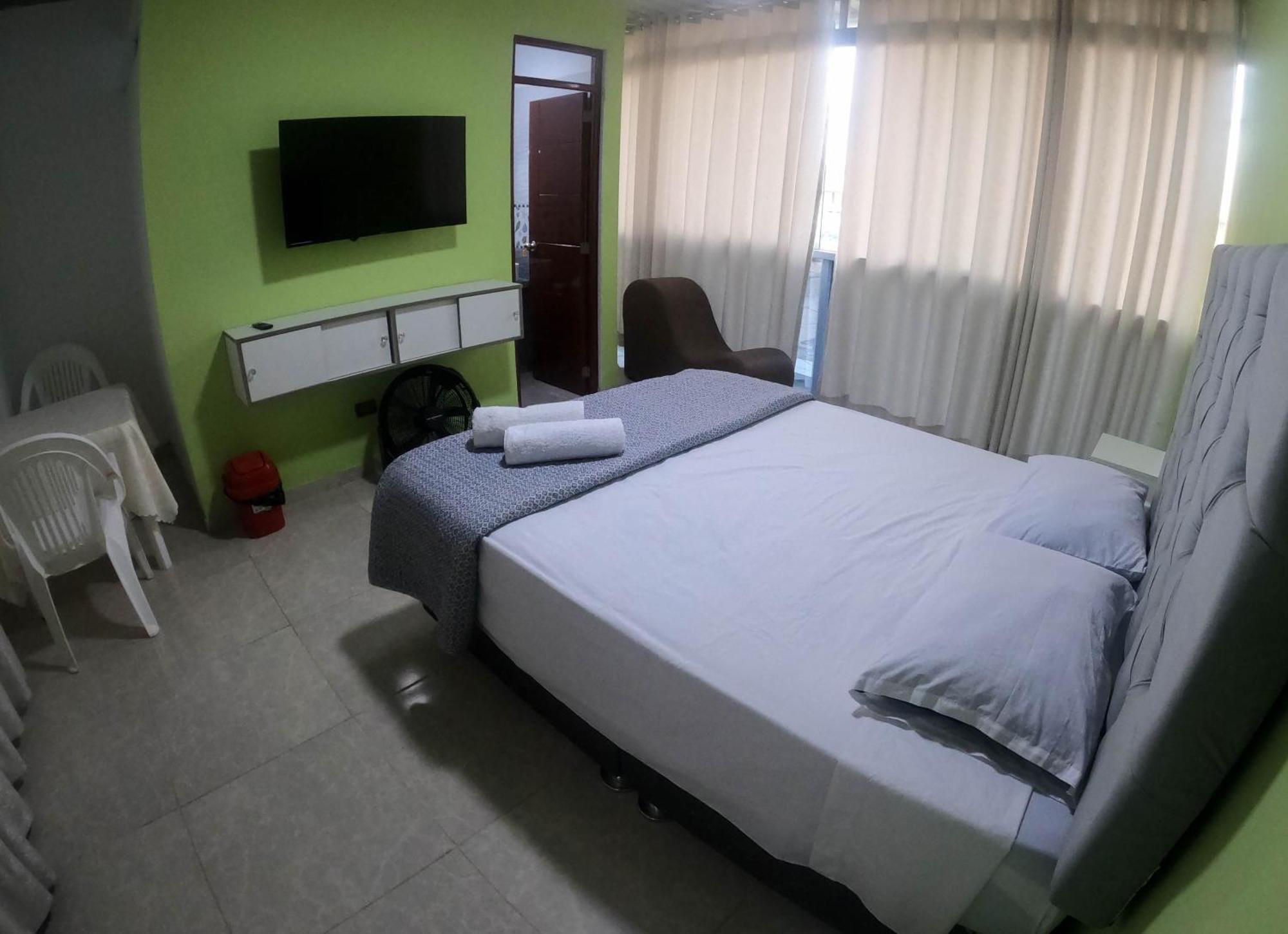 Hospedaje Rocio Del Mar Hotell Cerro Azul Exteriör bild